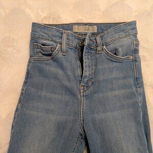 Topshop Raw Hem Blue Jeans - Women's 24x30